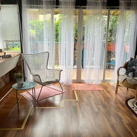 Terrace S 1 Spalnou Sofia-parking & Wifi * Bratislava