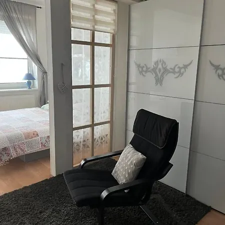 Terrace S 1 Spalnou Sofia-parking & Wifi