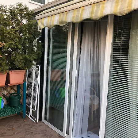 Terrace S 1 Spalnou Sofia-parking & Wifi