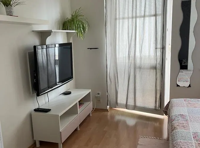 Apartment Terrace S 1 Spalnou Sofia-parking & Wifi