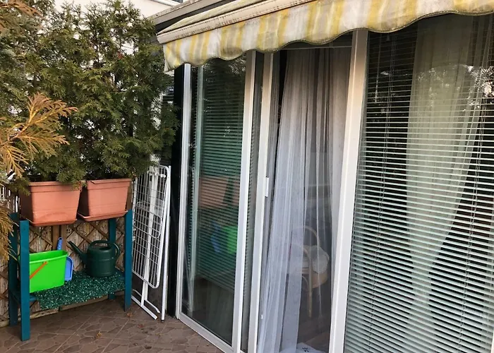 Terrace S 1 Spalnou Sofia-parking & Wifi