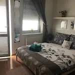 Apartment Terrace S 1 Spalnou Sofia-parking & Wifi Bratislava