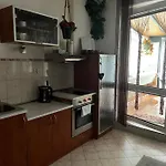 Terrace S 1 Spalnou Sofia-parking & Wifi
