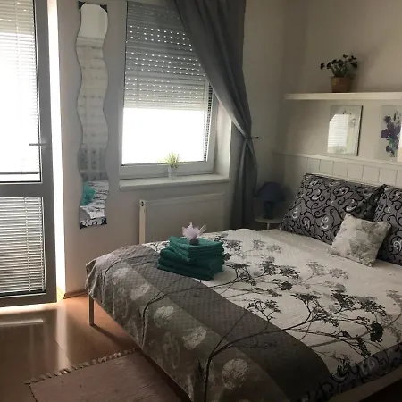 Lejlighed Terrace S 1 Spalnou Sofia-parking & Wifi Bratislava